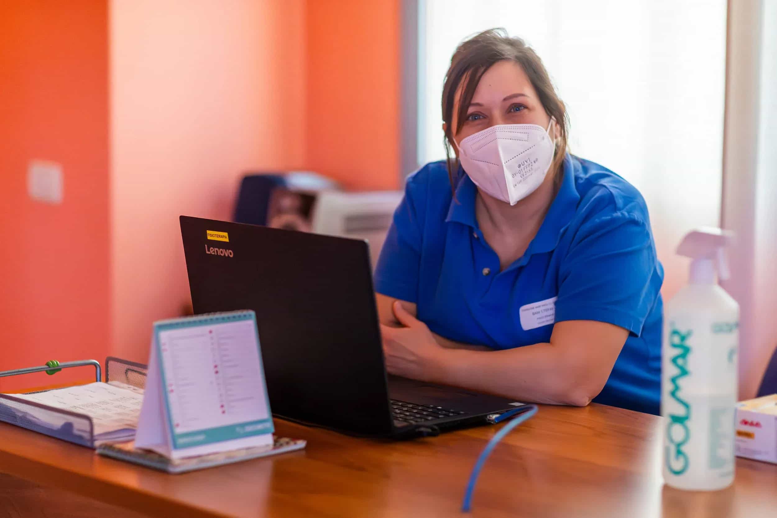 aiuto-nella-compilazione-dell-ingresso-fondazione-martinoli