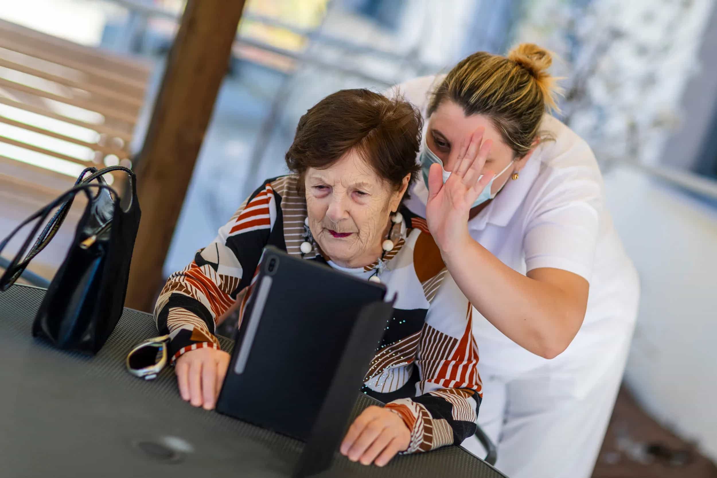 supporto-professionale-di-asisstenza-fondazione-martinoli-rsa-aperta